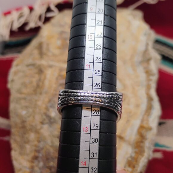 Sz 12 Keith Jack 10k Hammered Gold 925 Sterling Silver Celtic Knot Signet Ring - Picture 9 of 10